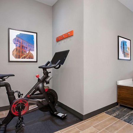 Hampton Inn & Suites Muncie Dış mekan fotoğraf