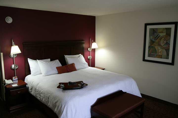 Hampton Inn & Suites Muncie Dış mekan fotoğraf