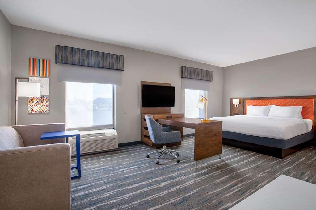 Hampton Inn & Suites Muncie Oda fotoğraf
