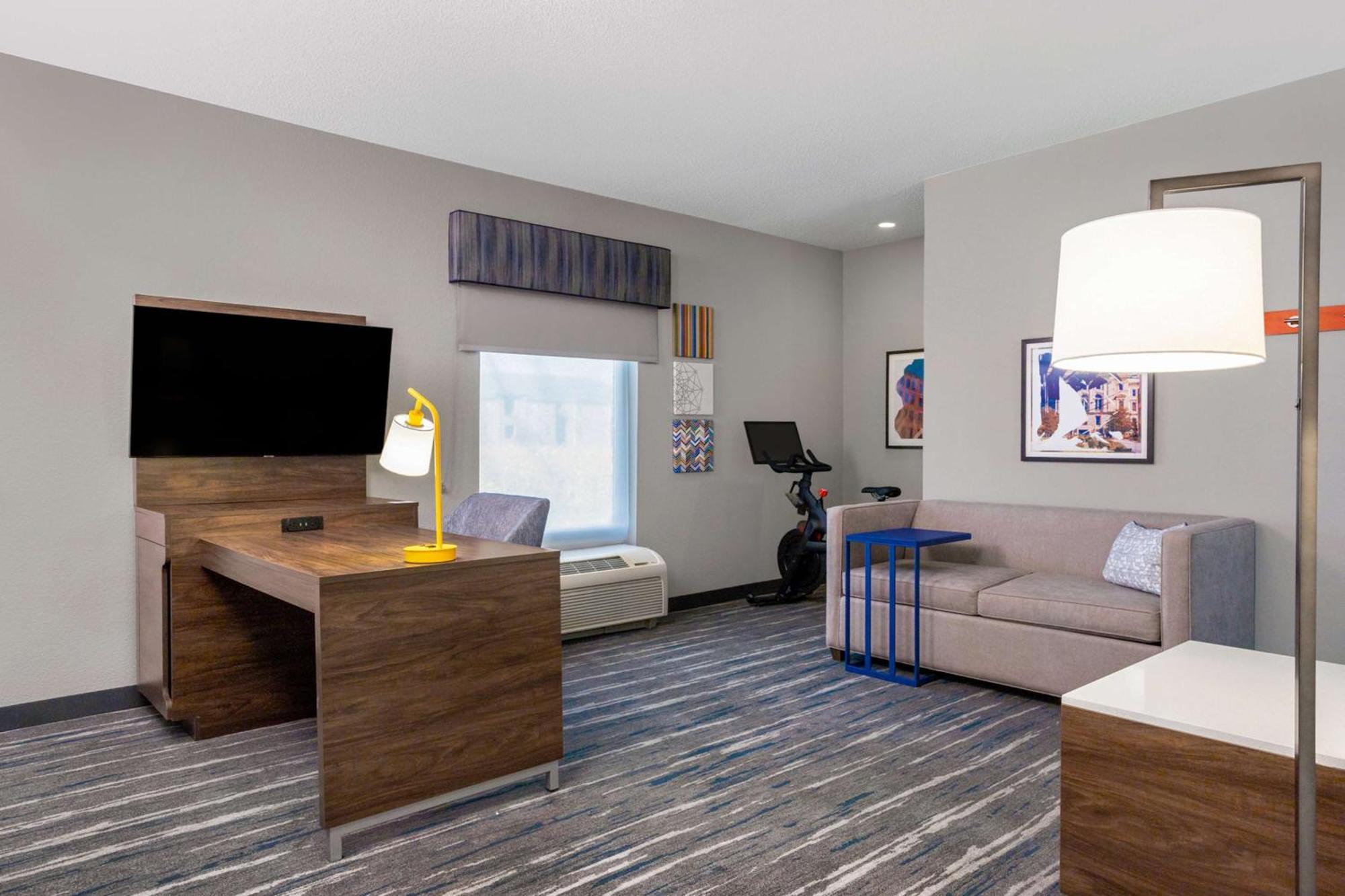 Hampton Inn & Suites Muncie Dış mekan fotoğraf