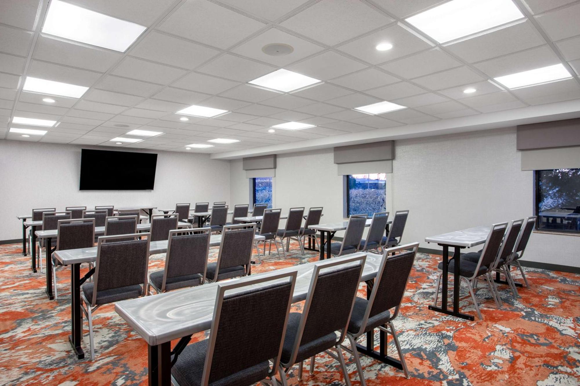 Hampton Inn & Suites Muncie Dış mekan fotoğraf