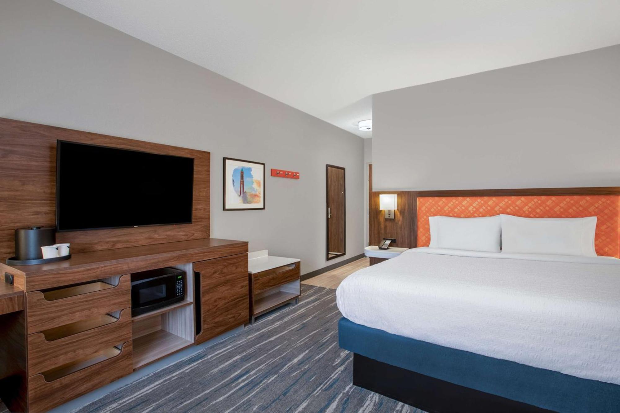 Hampton Inn & Suites Muncie Dış mekan fotoğraf