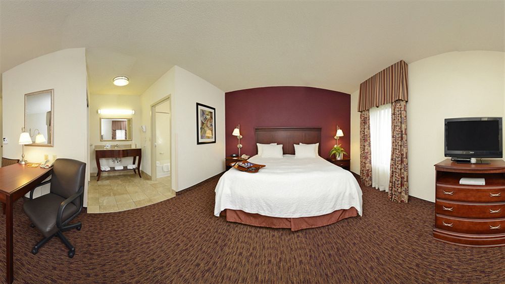 Hampton Inn & Suites Muncie Dış mekan fotoğraf