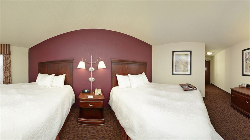 Hampton Inn & Suites Muncie Dış mekan fotoğraf